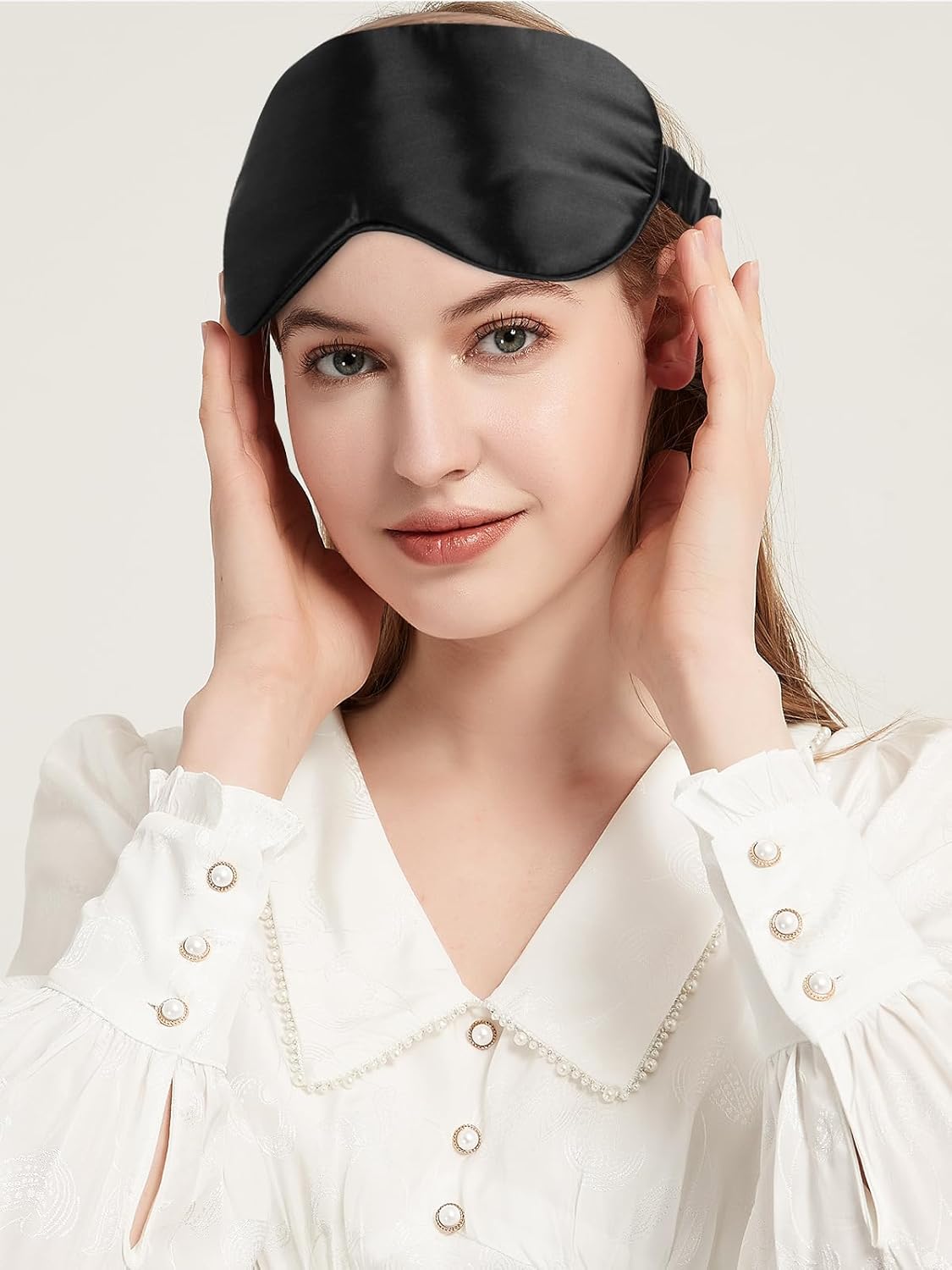 100% Mulberry Silk Eye Mask for Sleeping with Silk Wrapped Adjustable Strap,Black