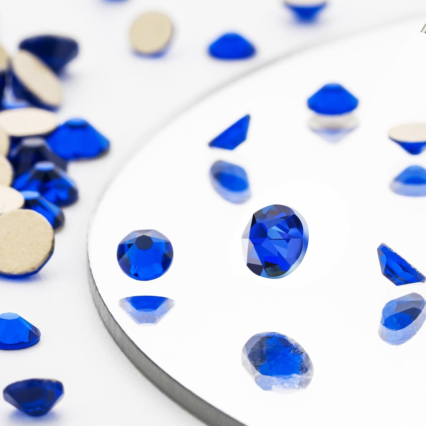 Novani Sapphire/Royal Blue Rhinestones 1440pcs Flat Back Round Rhinestone Style 2088 Sparkly Crystal Gemstones for Nail Art and Crafting SS20,4.6-4.8mm