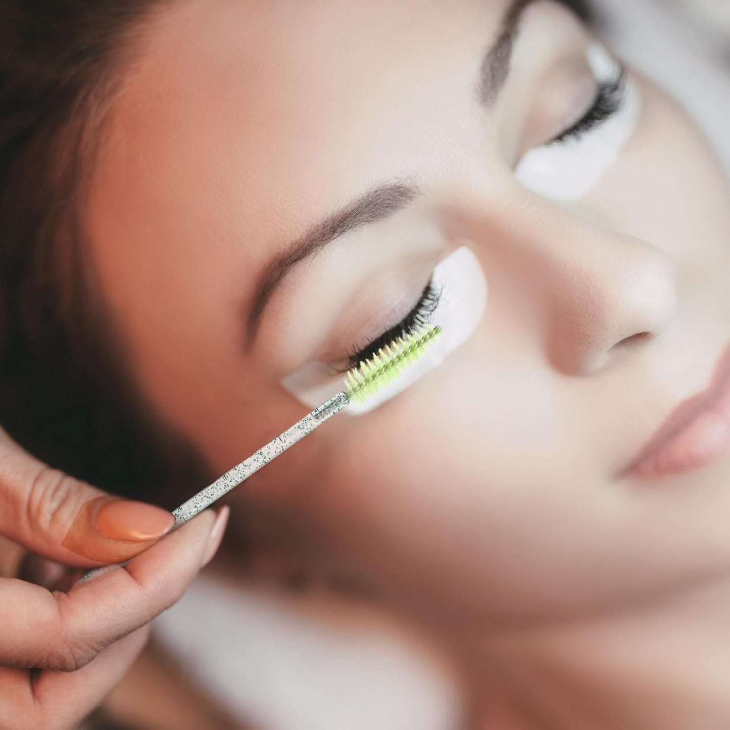 Skylety 1000 Pcs Disposable Mascara Wands Bulk Mascara Eyelash Brush Spoolies Makeup Applicator Eyelash Wands for Eye Lash Extension, Eyebrow Comb, 3.9 x 0.2 x 0.3 Inch (Colorful,Glitter)