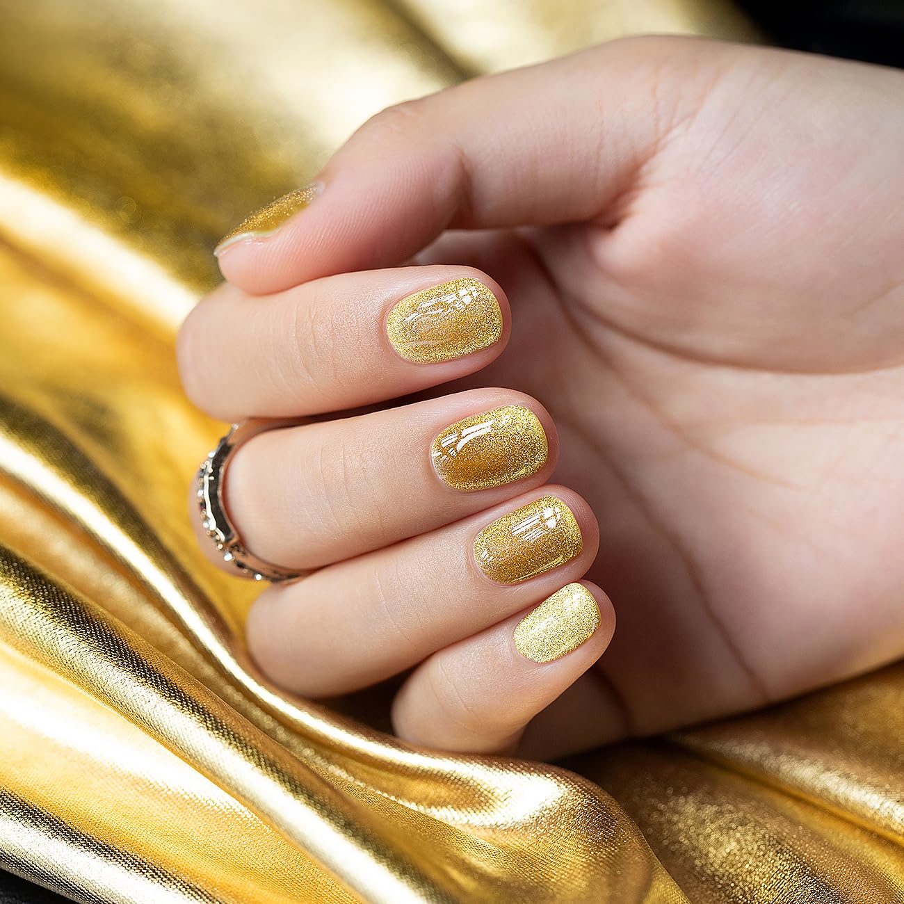 RARJSM Cat Eye Gel Nail Polish with Magnet Stick Diamond Brown Gold Velvet Cateye Glitter Gel Polish 15ml Single Bottle Sparkle Shimmer UV LED Curing Requires Soak Off Home Salon Christmas Manicure