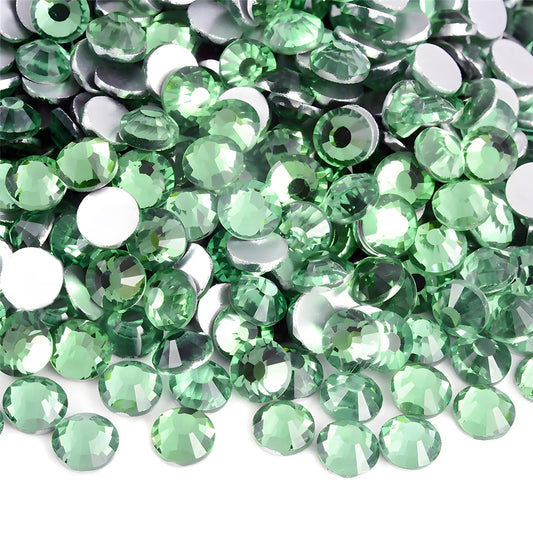 Flatback Rhinestones Round Gems for Nails Art and Crafts 620Pcs SS30 6mm Glitter Crystals Stone DIY Bags Clothes Shoes (Light Green)