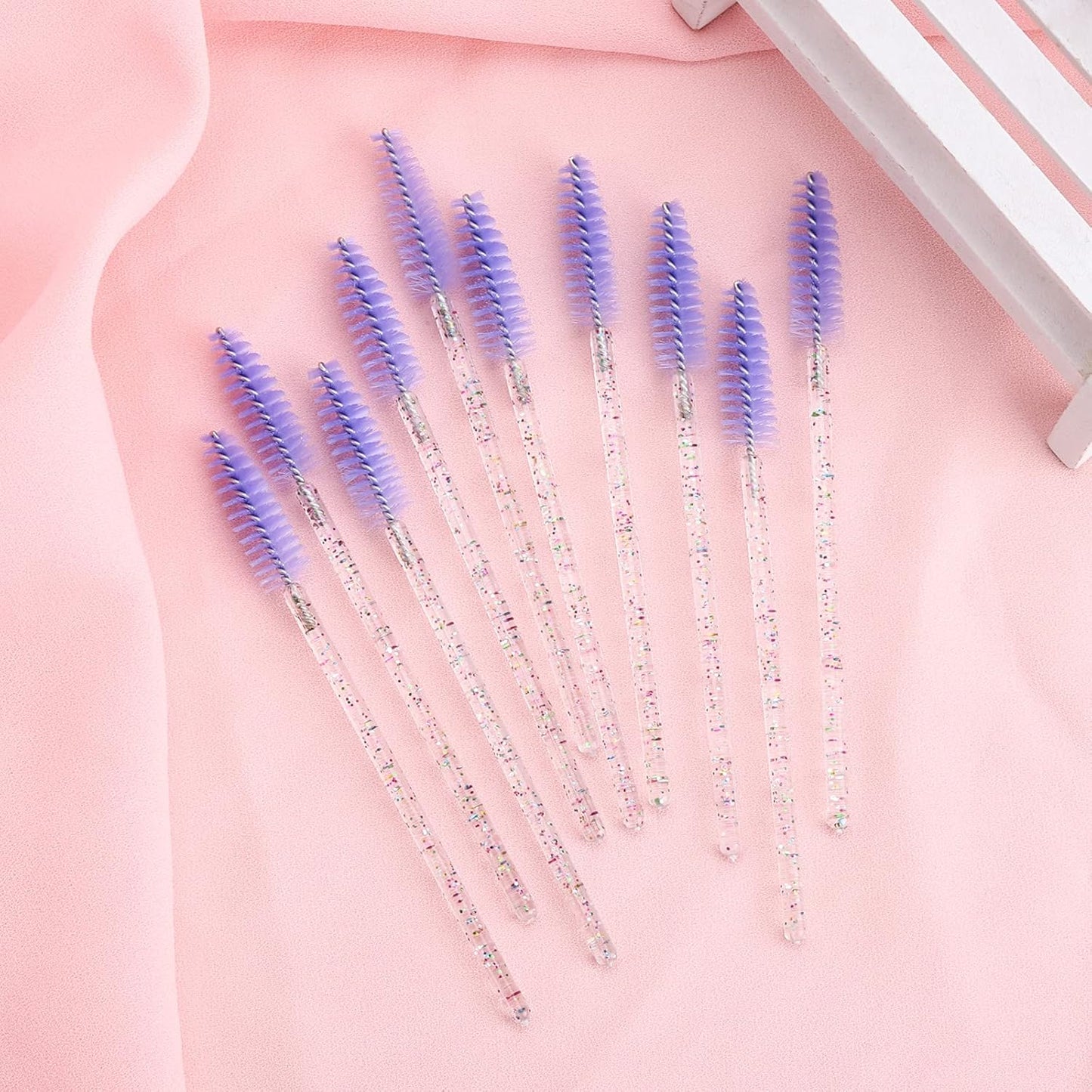 BTYMS 100 Pieces Disposable Eyelash Brush Mascara Wnad Brow Spoolie Brush Lash Applicator Spooly for Lash Extensions - Purple