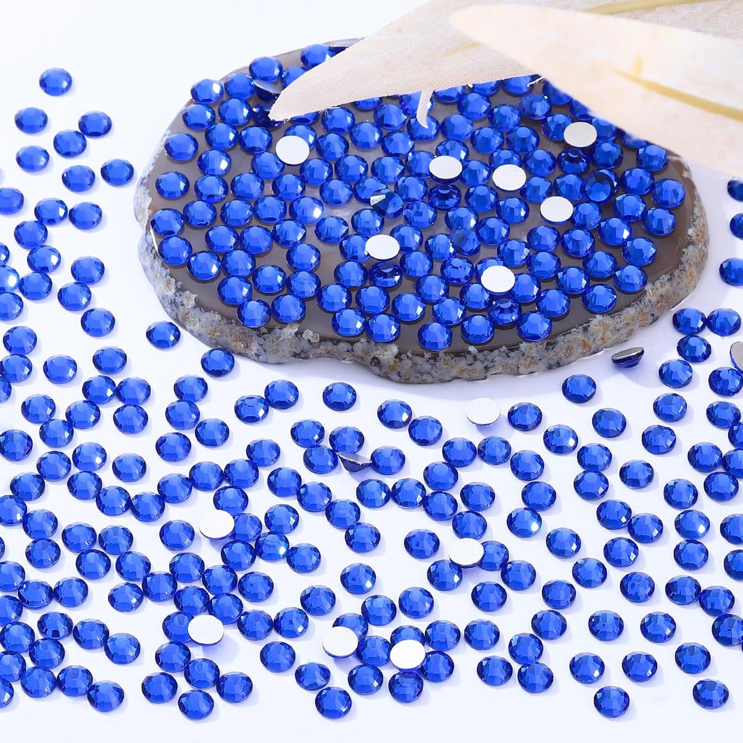 Sapphire Flatback Rhinestones, Glass Rhinestones for Nail Art and Craft, Glue Fix, Loose Crystal Gemstones(Blue, SS16, 2880pcs, 3.8-4.0mm)