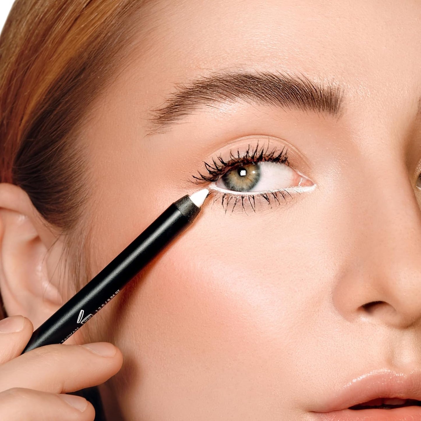 K7L White Eyeliner Waterline - Precise and Long-lasting Eyeliner