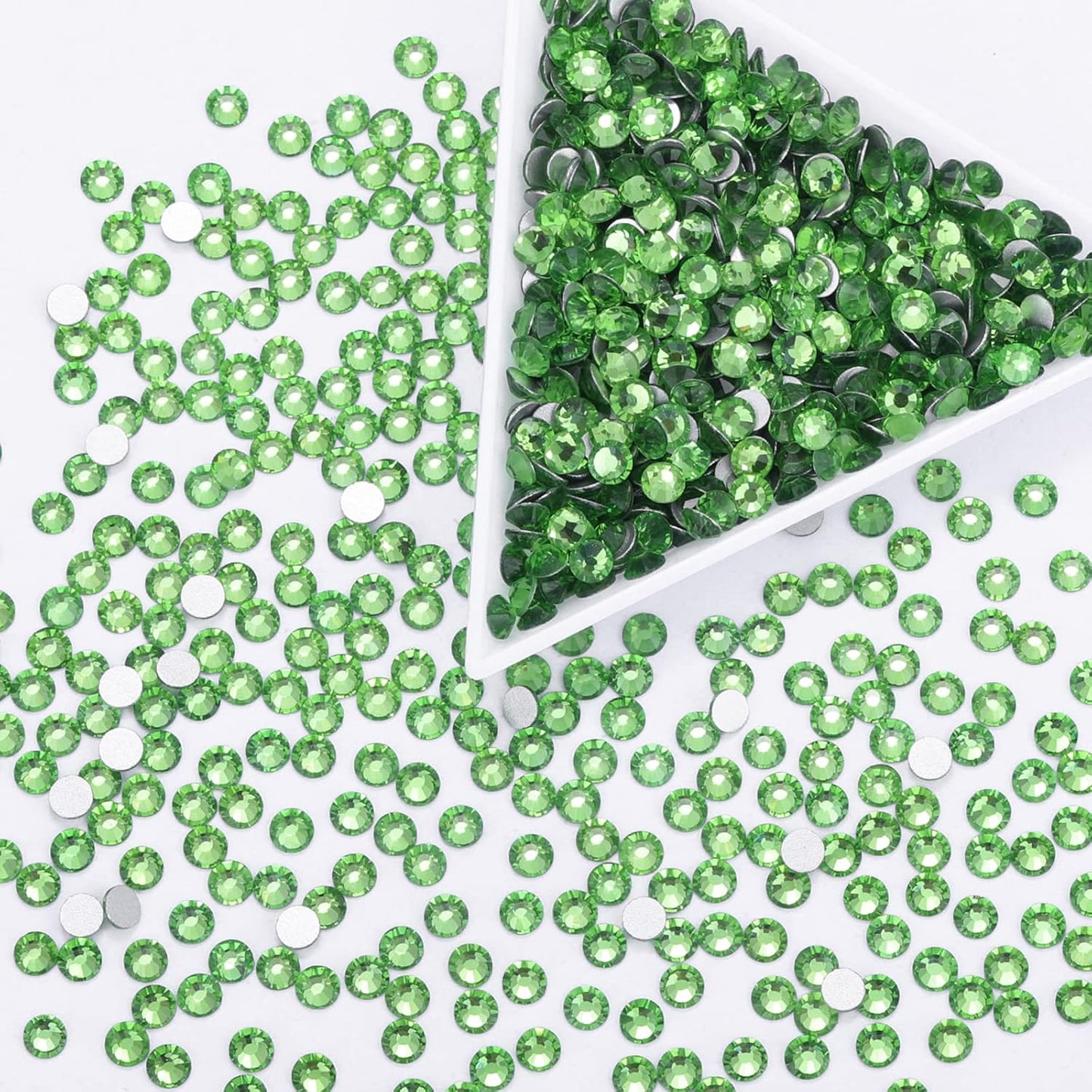 1440Pcs Light Green Crystal Rhinestones,Glass Flatback Rhinestones Gemstones for Nail Face Makeup Art Crafts Clothes Decoration - (SS20,4.8mm,Light Green)